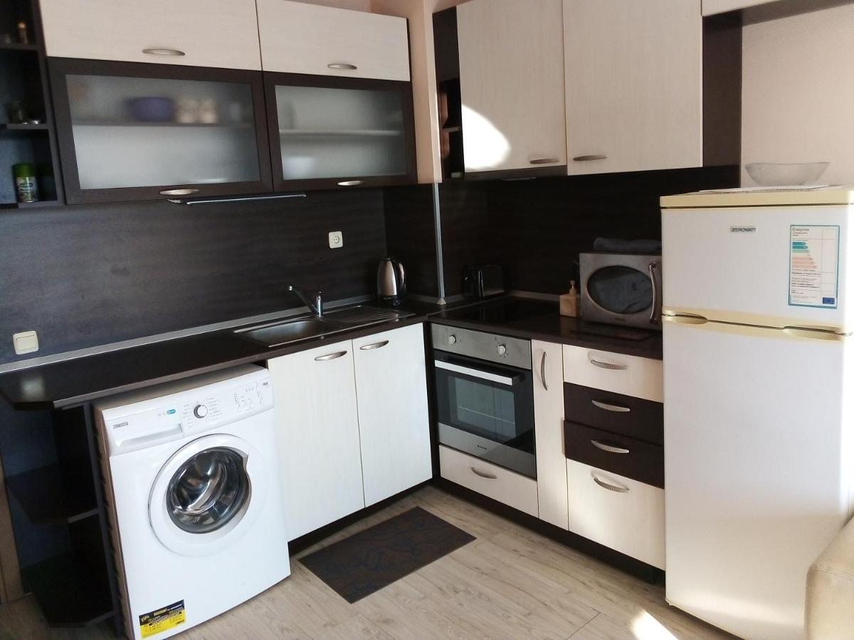 Apartamento Апартамент Зорница Burgas Exterior foto