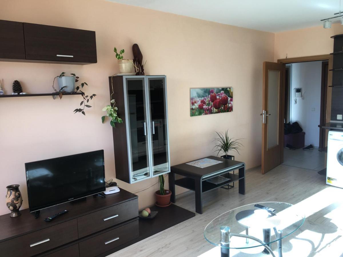 Apartamento Апартамент Зорница Burgas Exterior foto